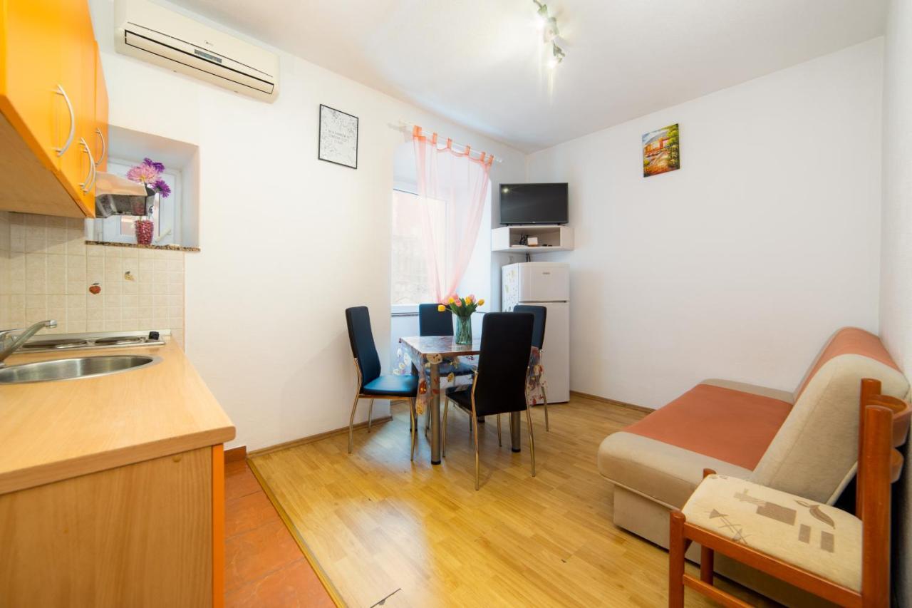 Apartment Kalalarga Makarska Eksteriør bilde